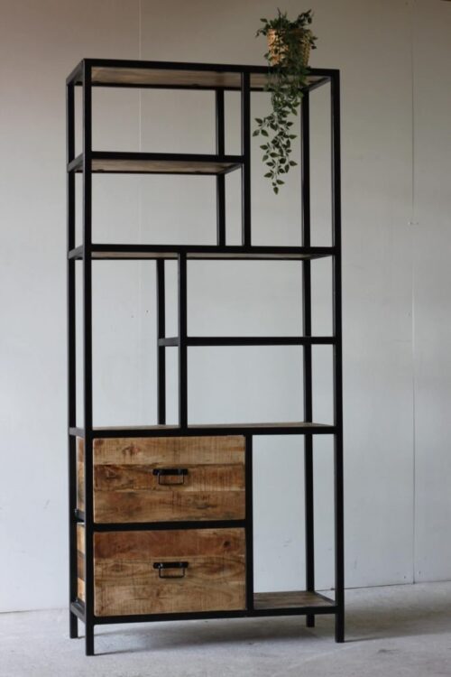 Boekenkast industrieel mangohout met metalen frame – robuust en stijlvol design